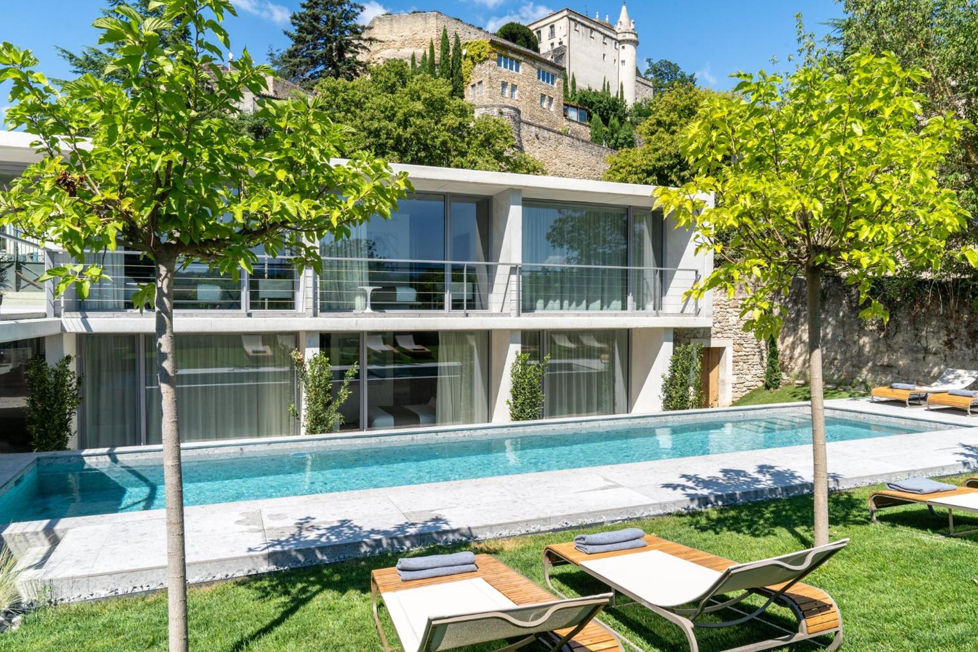 Le Pavillon M, Chambres D'Hotes De Luxe Avec Piscine & Spa Grignan Exteriér fotografie